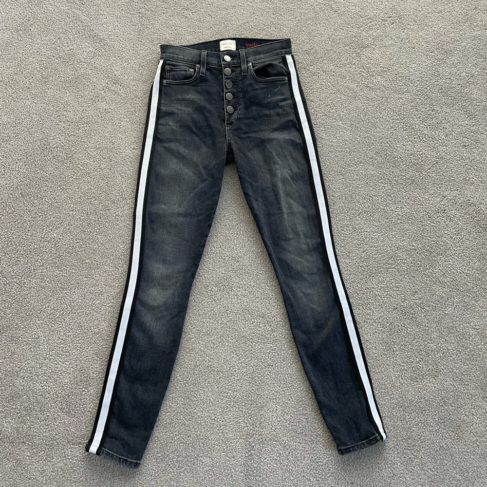 Black wash jeans with white and black strip